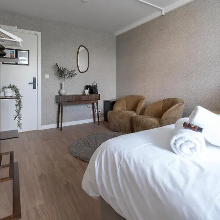 Affordable Walk In Nature *