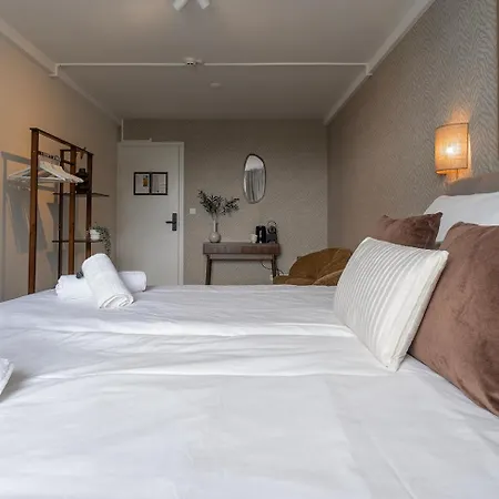 Affordable Walk In Nature Holiday home *