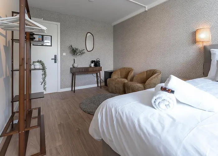 Affordable Walk In Nature *